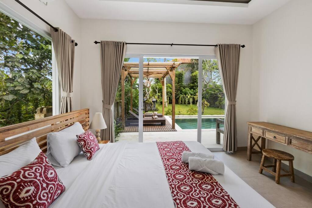 New 4 Bedroom Villa Surrounded By Jungle And Ricefields Ubud  Bagian luar foto